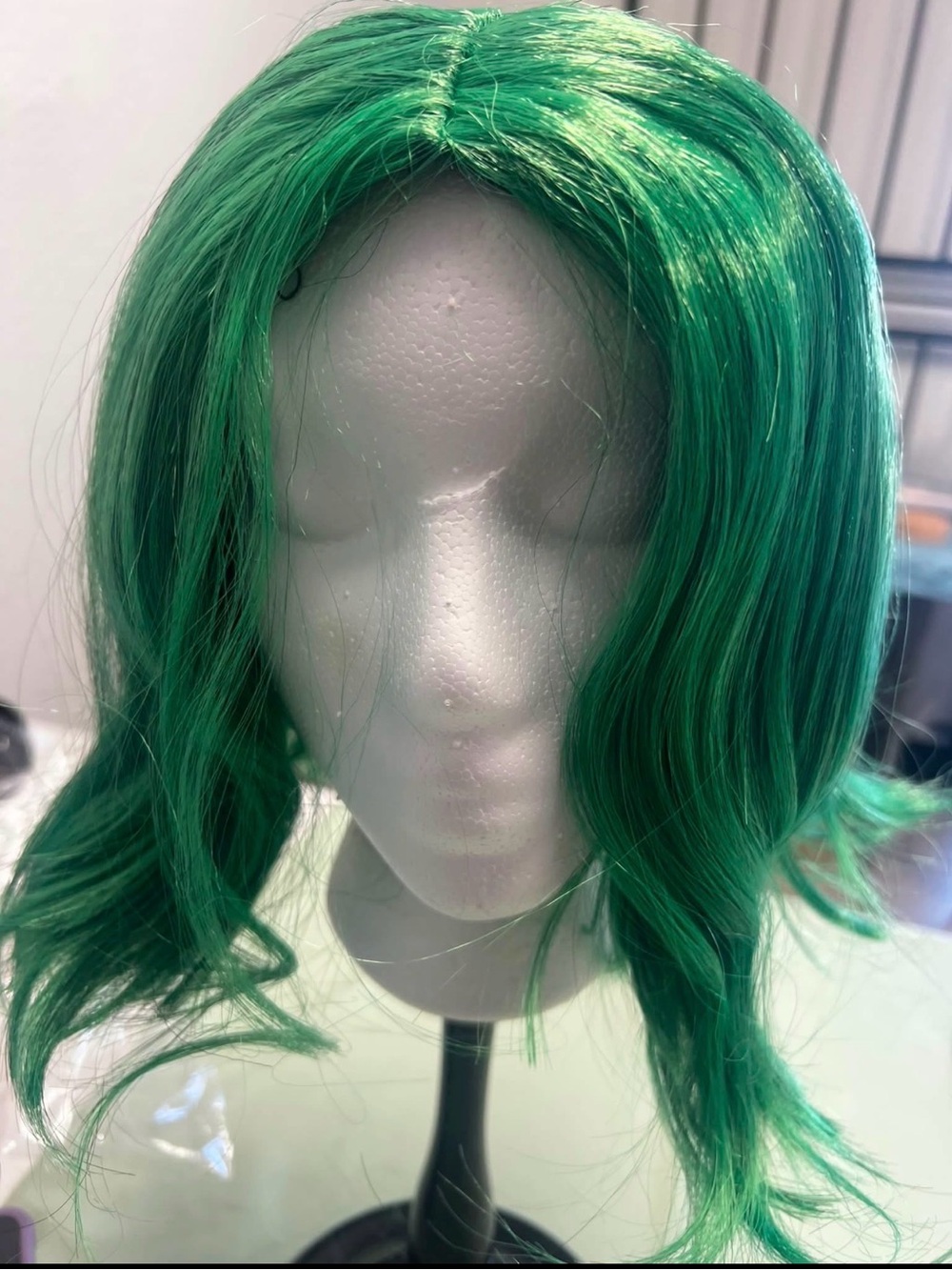 Vibrant Green Synthetic Wig for Women - Fashion Hair Accent